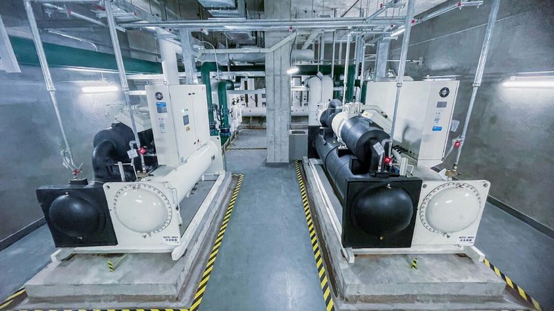风冷冷水机压缩机规格参数解析：关键指标与选型要点**