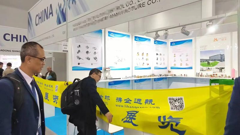 螺杆冷水机选型：关键参数与实际应用解析**